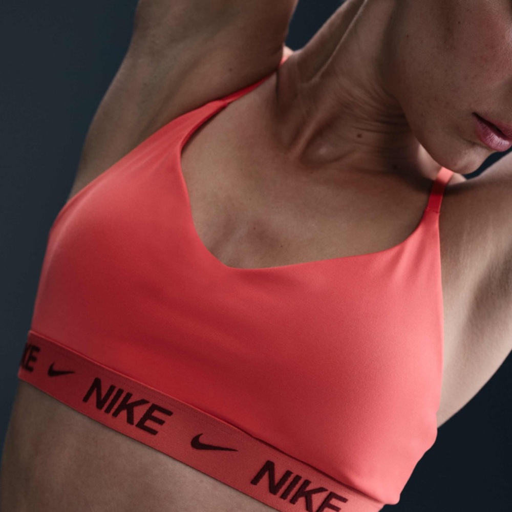 (#90)NIKE Indy Light-Support Padded Adjustable Sports Bra - Picture 2 of 5